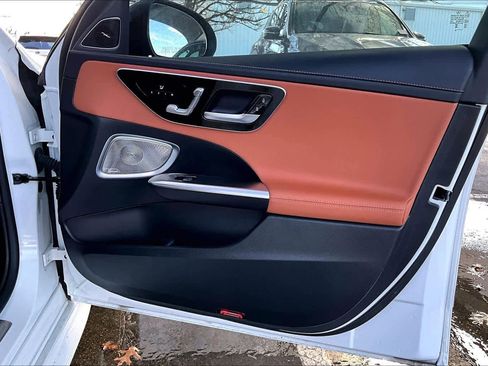 Used 2024 Mercedes-Benz C 300 Sedan image 22