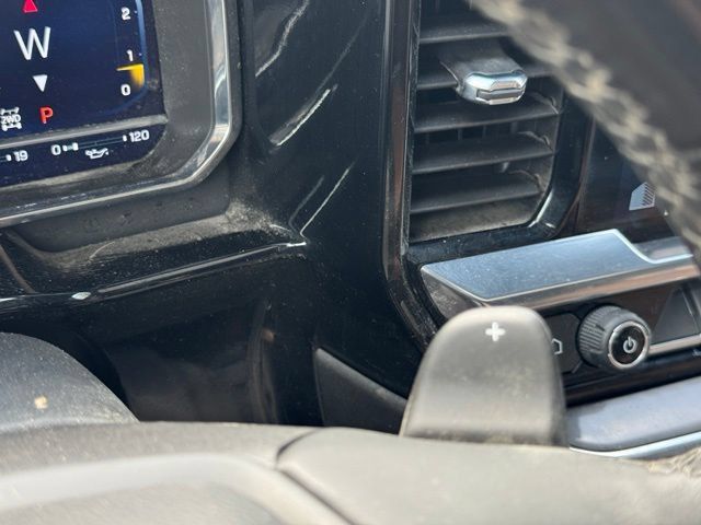 Certified 2023 Chevrolet Silverado 1500 High Country AWD/4WD image 32