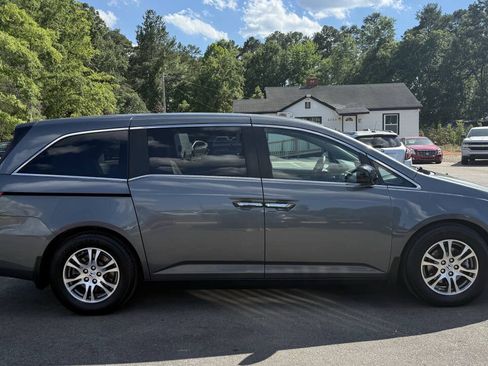 Used 2013 Honda Odyssey EX image 8