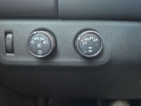 Used 2021 GMC Canyon Denali AWD/4WD image 25
