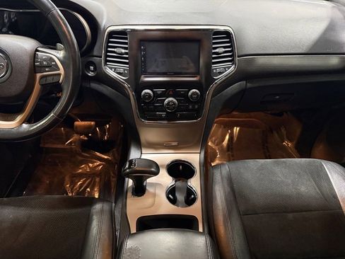 Used 2014 Jeep Grand Cherokee Altitude AWD/4WD image 34