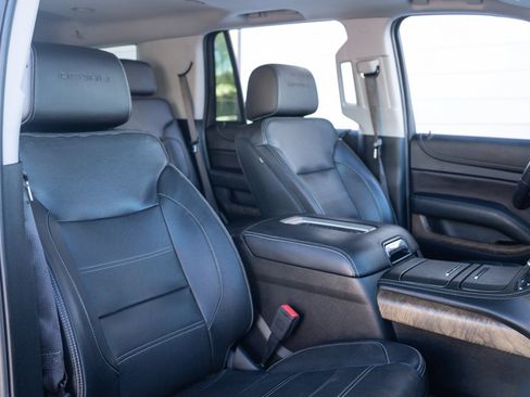 Used 2018 GMC Yukon Denali w/ Denali Ultimate Package image 22