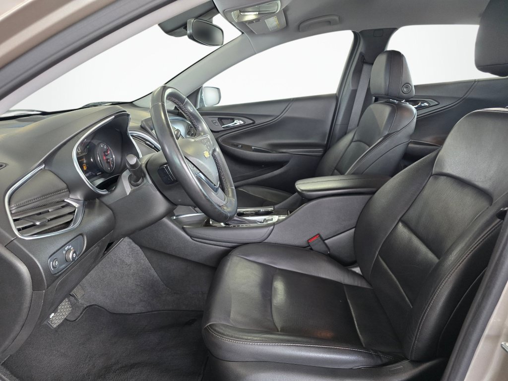 Used 2024 Chevrolet Malibu LT FWD image 18