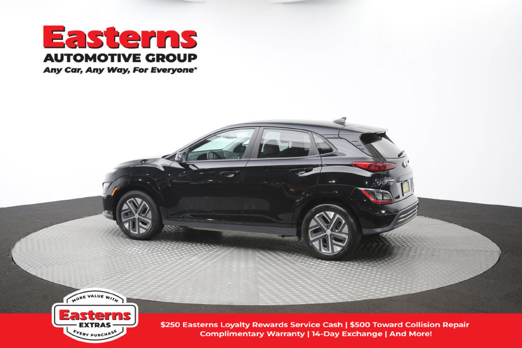 Used 2023 Hyundai Kona SEL FWD image 64