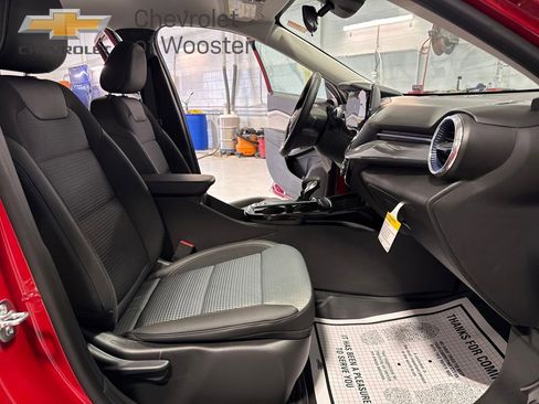 New 2026 Chevrolet Trax LT w/ Driver Confidence Package image 20