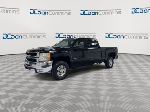 Used 2007 Chevrolet Silverado 2500 LT w/ 2LT Convenience Package AWD/4WD image 4