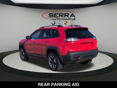 Used 2019 Jeep Cherokee Trailhawk w/ Cold Weather Group image 15