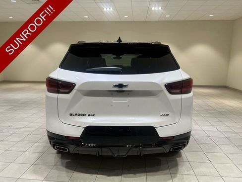 Certified 2023 Chevrolet Blazer RS w/ Driver Confidence II Package image 4