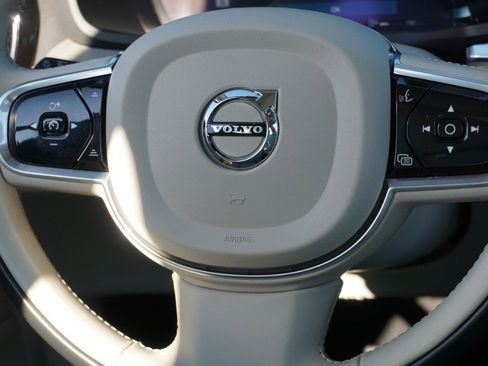 Used 2023 Volvo S60 B5 Plus w/ Climate Package image 26