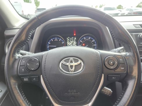 Used 2018 Toyota RAV4 XLE w/ Plus Extra Value Package AWD/4WD image 24