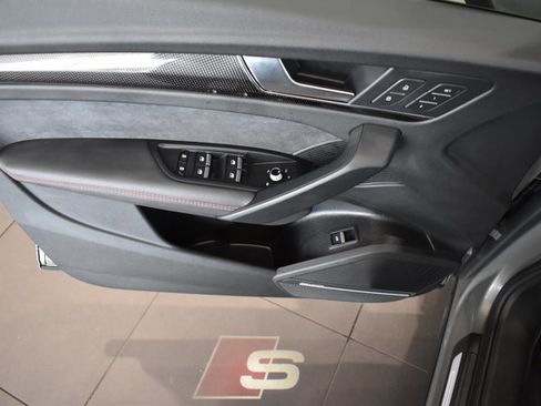 Certified 2025 Audi SQ5 Premium Plus w/ Premium Plus Package image 37