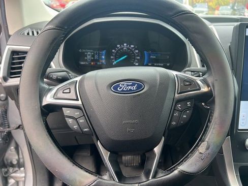Used 2023 Ford Edge SEL image 24
