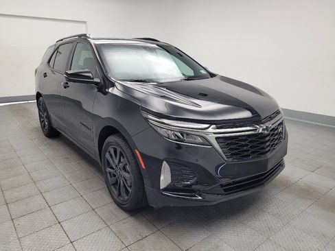 Used 2023 Chevrolet Equinox RS FWD image 13