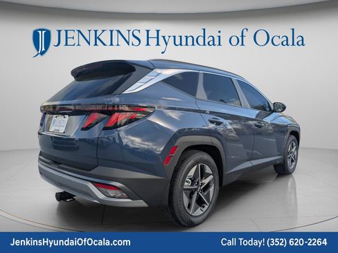 New 2026 Hyundai Tucson SEL image 3