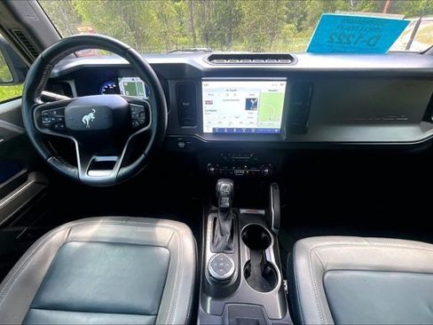 Used 2021 Ford Bronco First Edition AWD/4WD image 7