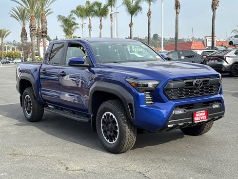 New 2025 Toyota Tacoma TRD Off-Road image 5