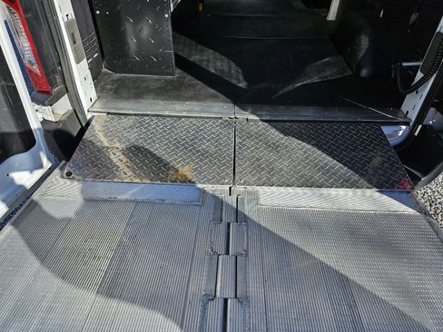 Used 2020 Ford Transit 250 Medium Roof w/ Load Area Protection Package image 42