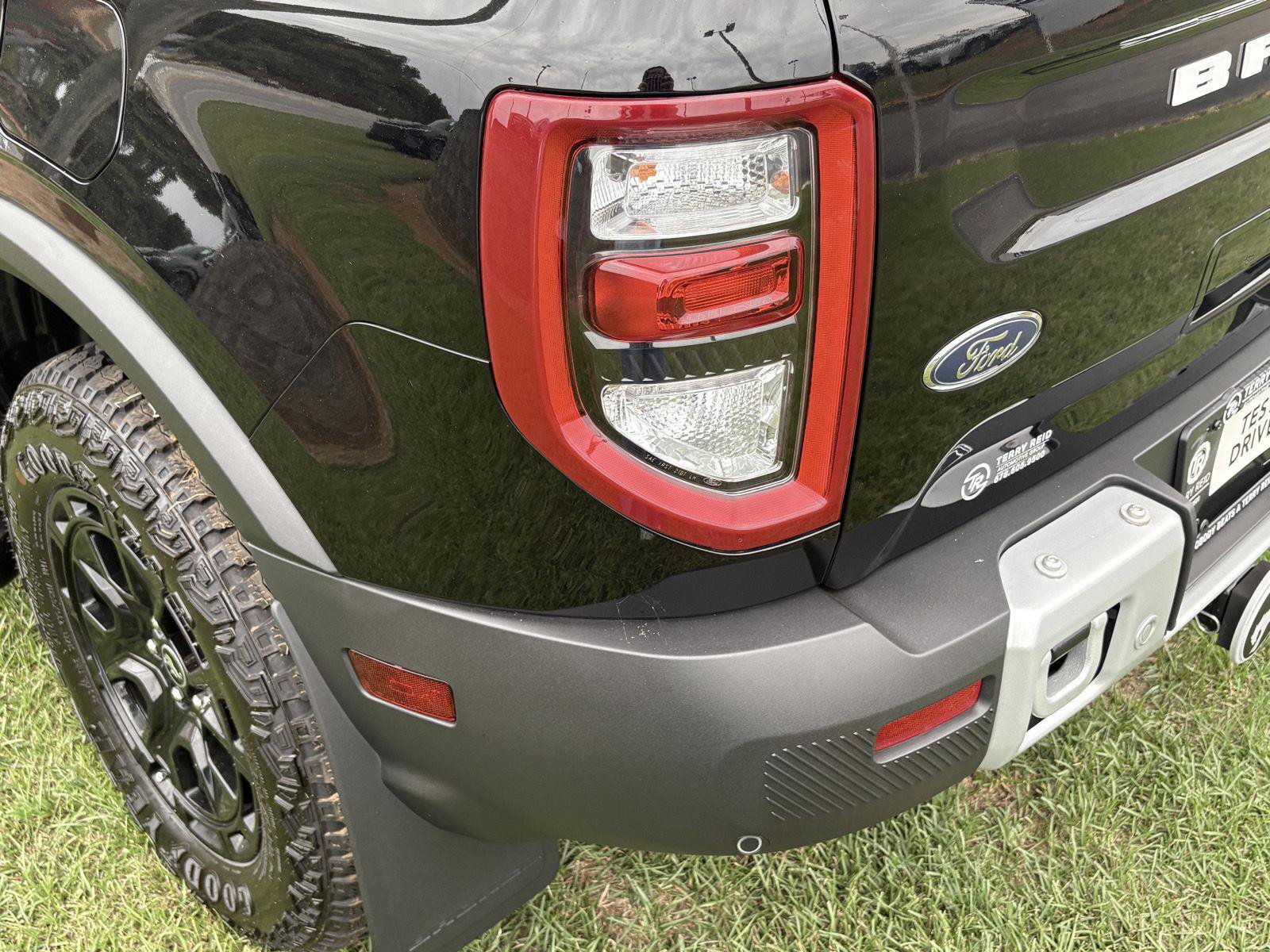 Used 2025 Ford Bronco Sport Badlands w/ Sasquatch Badlands Package AWD/4WD image 17