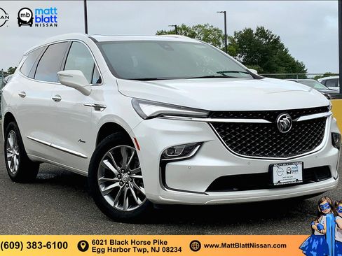 Used 2023 Buick Enclave Avenir AWD/4WD image 34