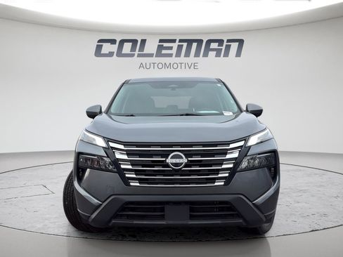 Used 2025 Nissan Rogue SV image 8