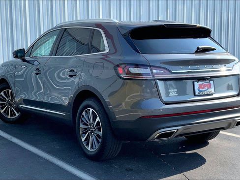 Used 2023 Lincoln Nautilus Reserve AWD/4WD image 9