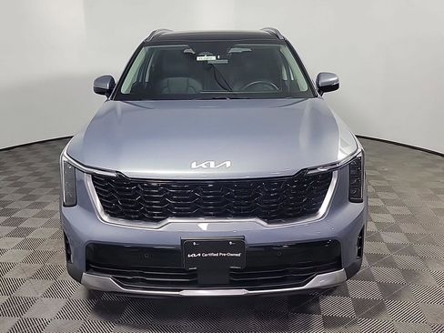 Used 2025 Kia Sorento EX w/ Panoramic Sunroof Package image 14