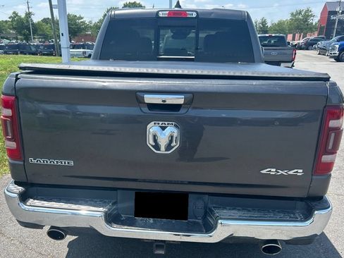 Used 2019 RAM 1500 Laramie AWD/4WD image 5