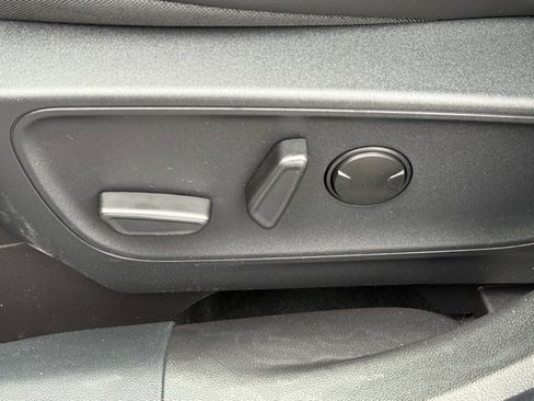 New 2026 Ford Escape ST-Line w/ Cold Weather Package image 24