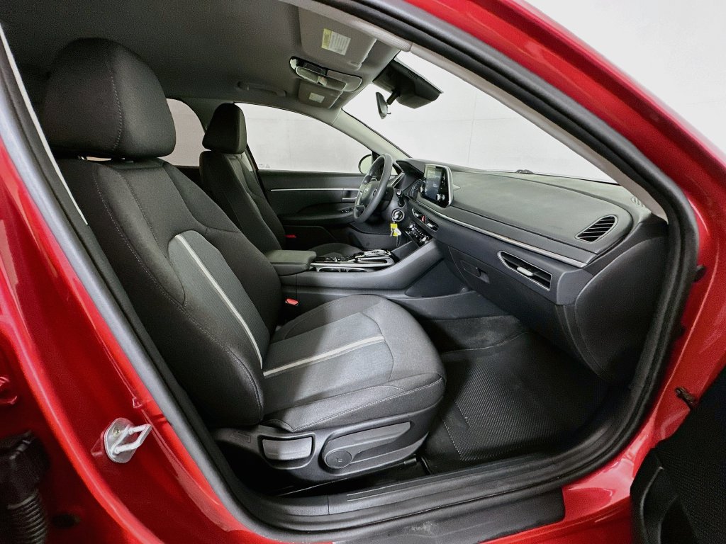 Used 2022 Hyundai Sonata SE FWD image 25