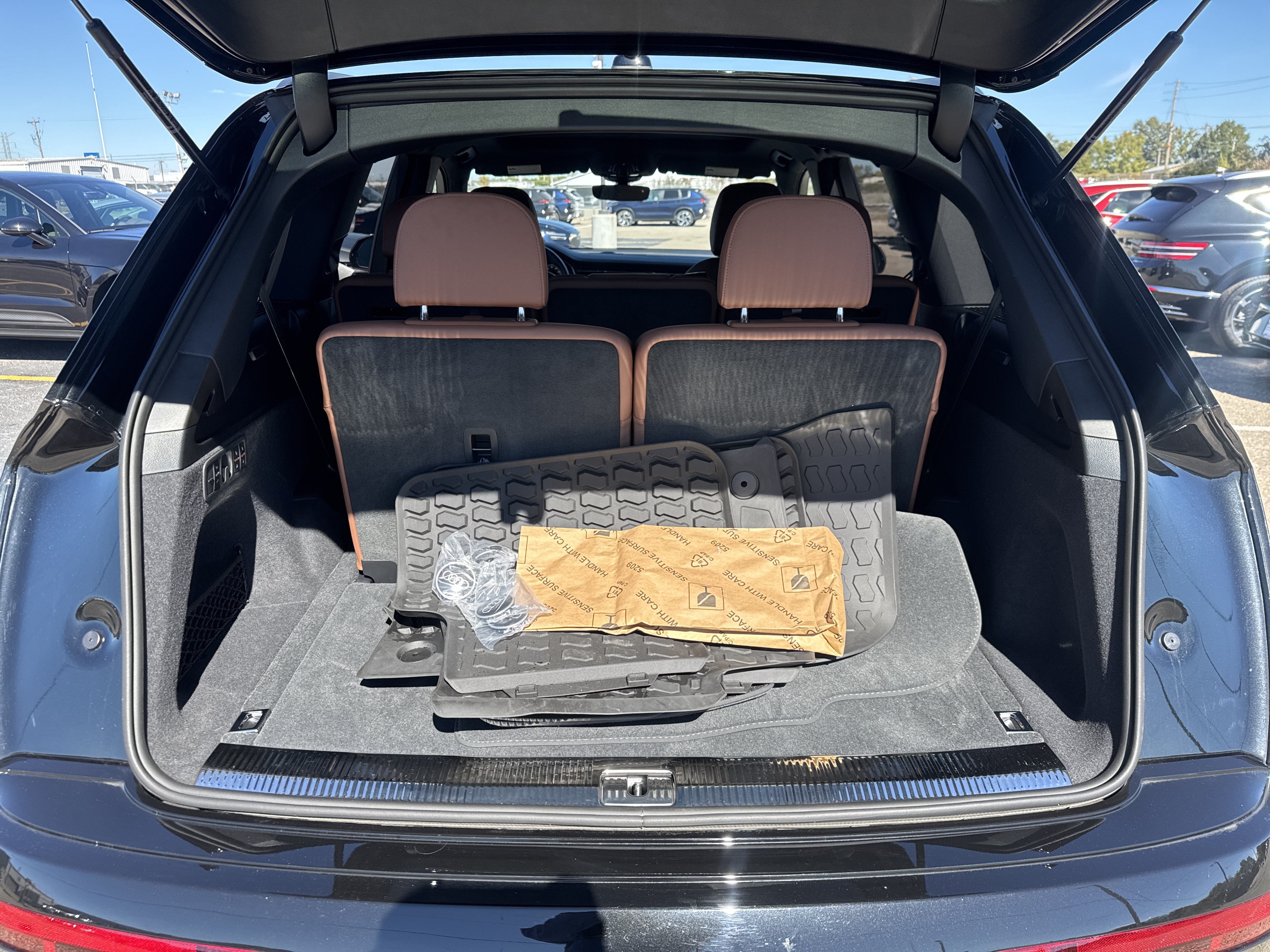 Used 2026 Audi Q7 3.0T Premium Plus w/ Premium Plus Package AWD/4WD image 8