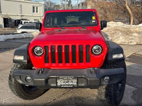 Used 2020 Jeep Wrangler Unlimited Sport S image 2