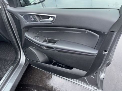 Certified 2024 Ford Edge Titanium AWD/4WD image 6