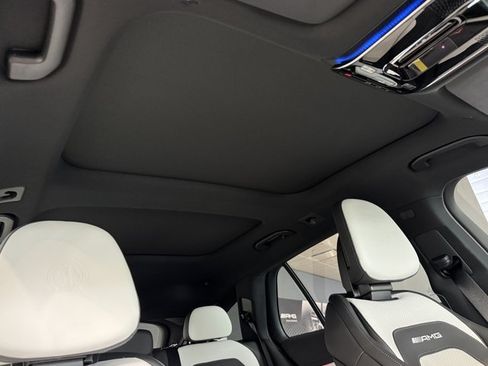 New 2026 Mercedes-Benz E 53 AMG e 4MATIC Wagon image 3