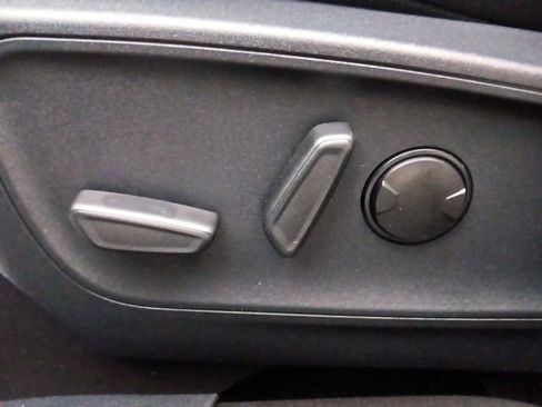 New 2026 Ford Escape ST-Line w/ Tech Pack #1 FWD image 16
