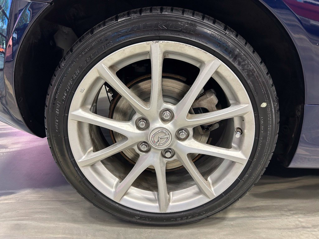 Used 2009 MAZDA MX-5 Miata Grand Touring RWD image 16