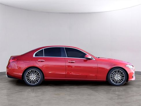 Used 2022 Mercedes-Benz C 300 4MATIC Sedan image 4