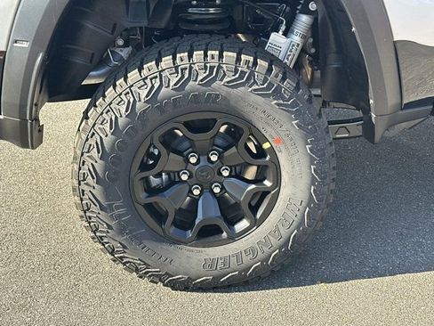 New 2026 RAM 1500 RHO image 21