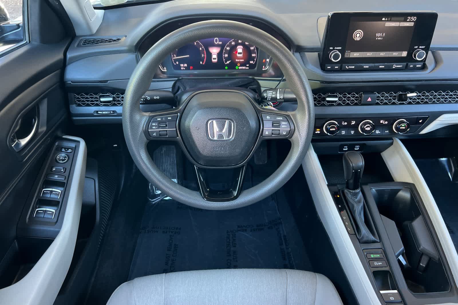 Used 2023 Honda Accord EX image 14