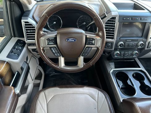 Used 2018 Ford F350 Limited image 14