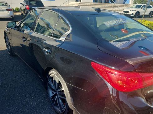 Used 2015 INFINITI Q50 Premium w/ Navigation Package AWD/4WD image 4