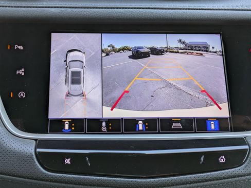 Certified 2023 Cadillac XT5 Premium Luxury w/ Technology Package image 29