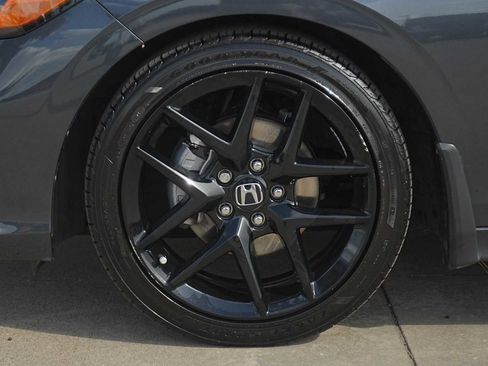 Used 2025 Honda Civic Sport image 7