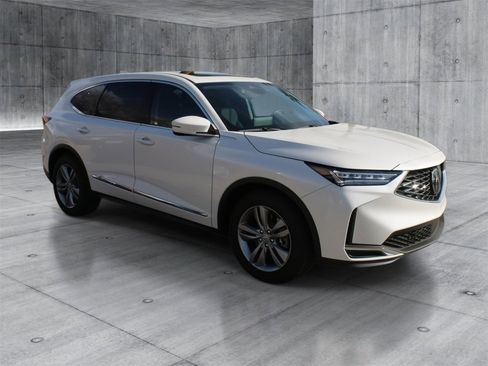 Used 2025 Acura MDX FWD image 7