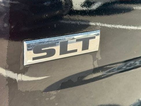 Used 2012 RAM 1500 Classic SLT AWD/4WD image 11