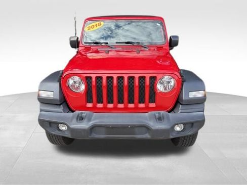 Used 2018 Jeep Wrangler Unlimited Sport S AWD/4WD image 2