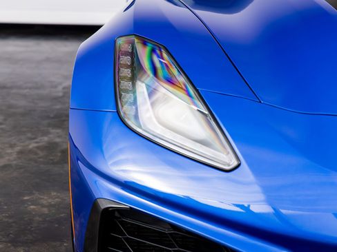 Used 2019 Chevrolet Corvette ZR1 RWD image 3