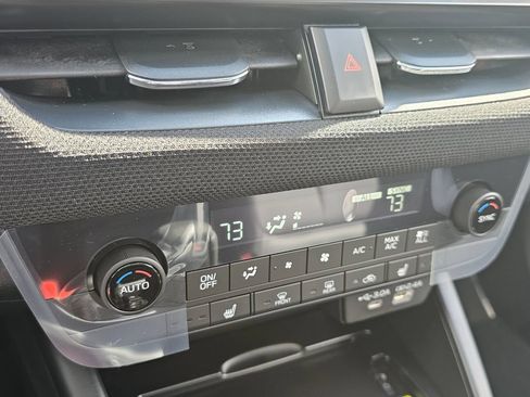 New 2026 Subaru Outback Limited AWD/4WD image 35