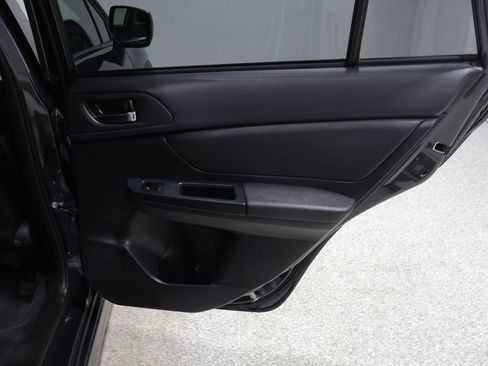 Used 2014 Subaru Crosstrek 2.0i Limited w/ Popular Package #2 image 21