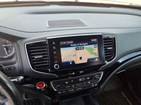 Used 2023 Honda Ridgeline Black Edition image 16