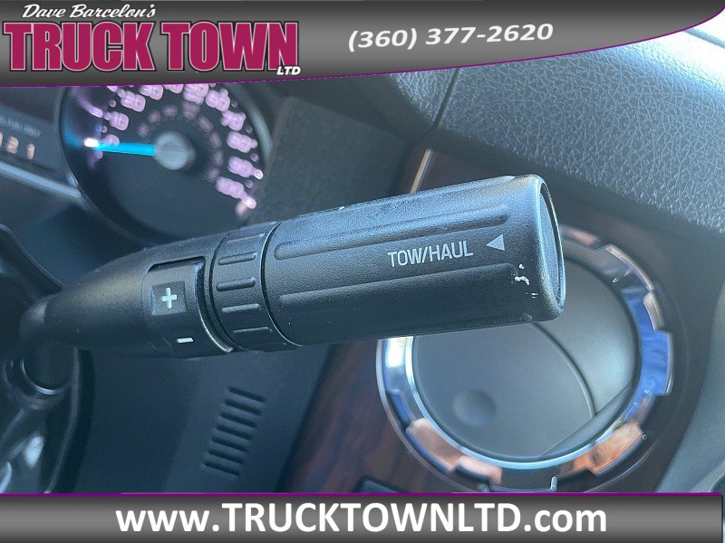 Used 2016 Ford F350 Lariat w/ Lariat Interior Package AWD/4WD image 19